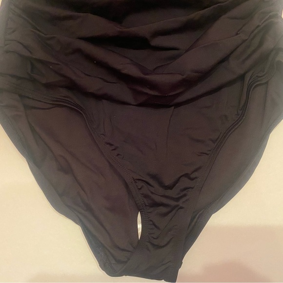 NWT Anne Cole Woman’s Live in Color Twist Front One Piece Swimsuit Black Size 8 - Picture 8 of 16